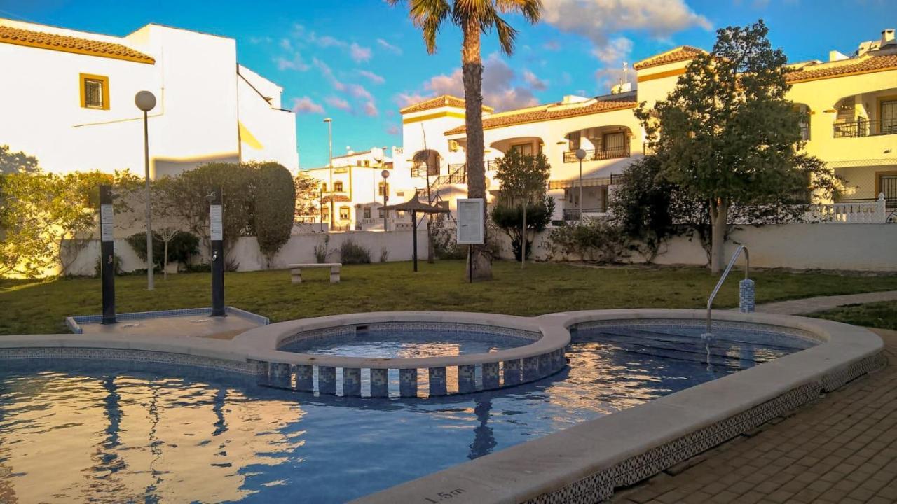 La Casita Blanca - Vistabella Golf Apartment Orihuela Ngoại thất bức ảnh